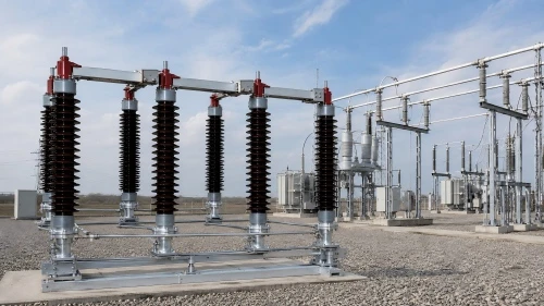 ¿Por qué se utilizan equipos de 126 kV en un sistema de energía de 110 kV?